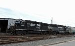 NS 5815 & 4618 switch cars in Glenwood Yard